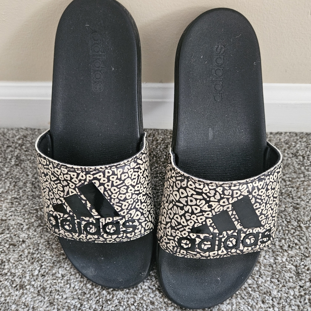 Adidas Black and Tan Slide Size 11 Slides/Sandals - Picture 3 of 11